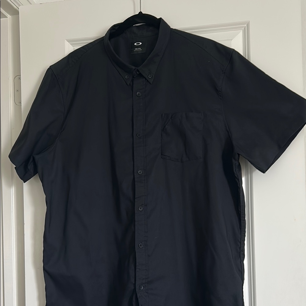 Oakley Black Casual Button Down Shirt
